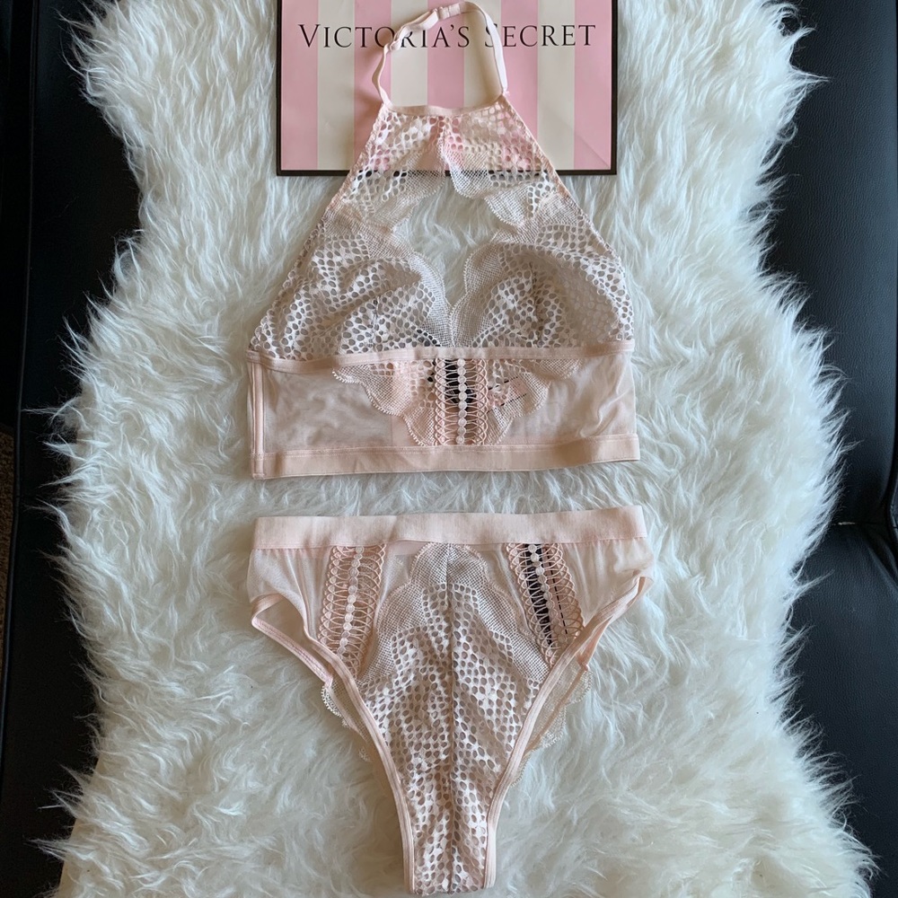 Victoria’s Secret dream angel lace Lingerie set